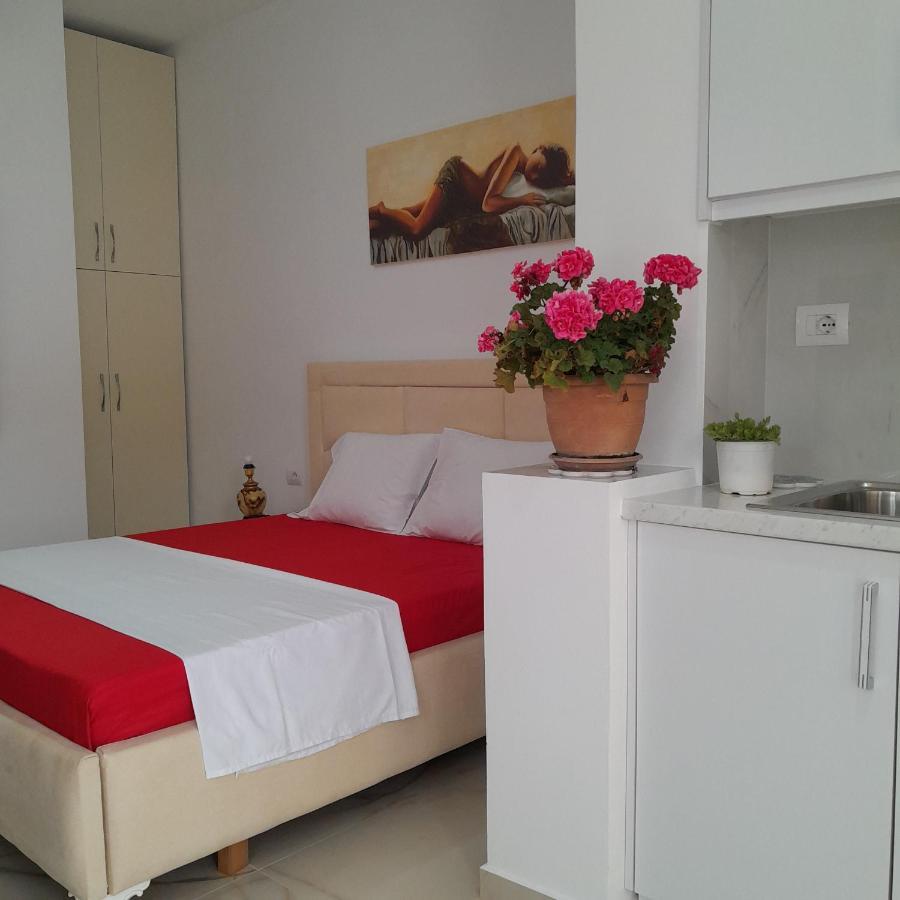סרנדה Denni'S Home מראה חיצוני תמונה