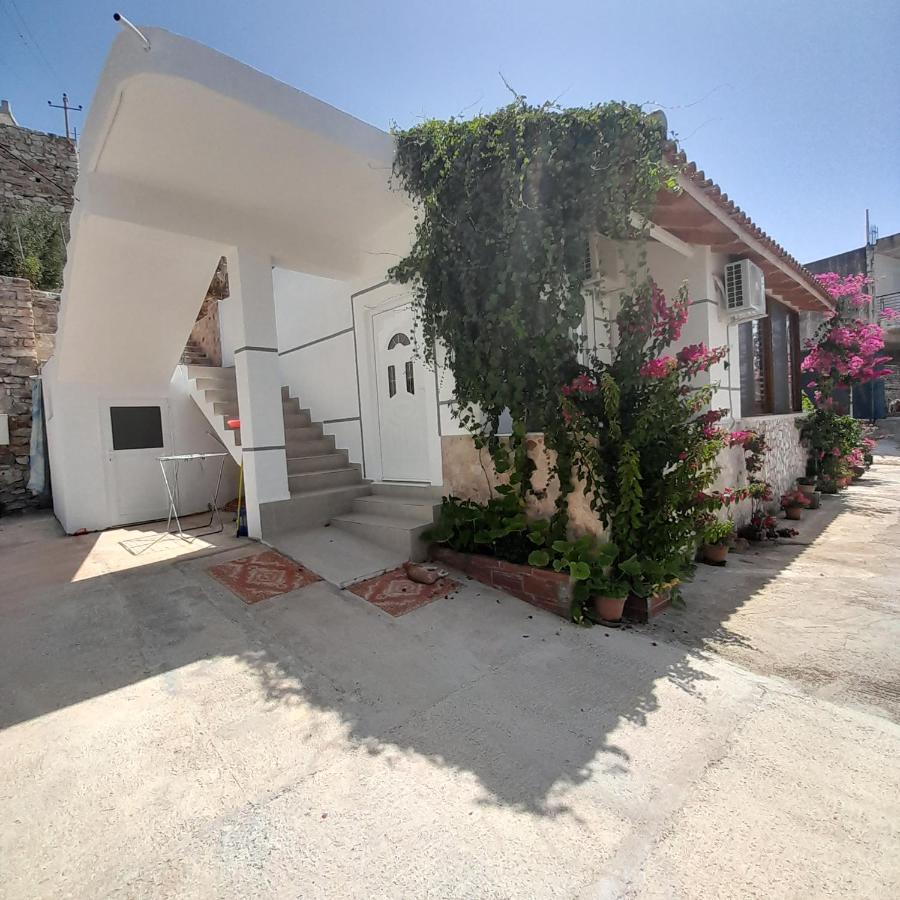 סרנדה Denni'S Home מראה חיצוני תמונה